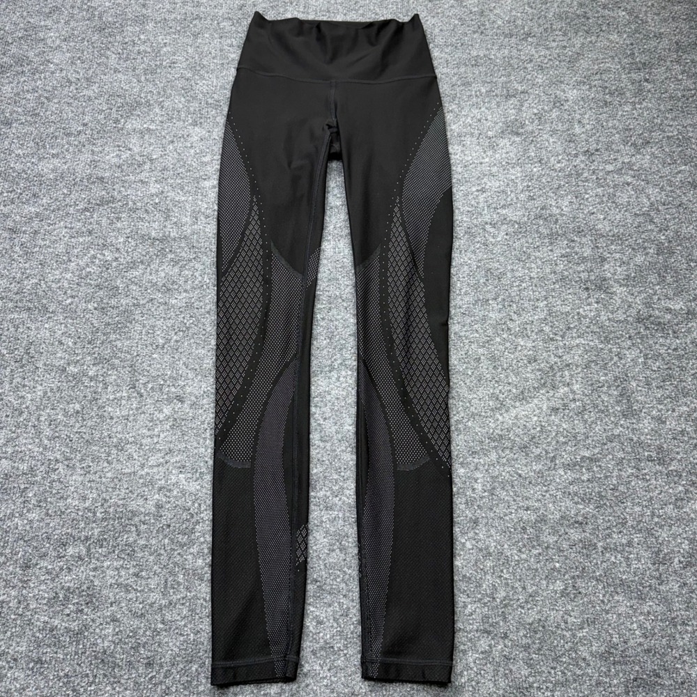 Lululemon Tight Stuff Tight II Black Dotted Reflective Leggings Size 4 High Rise - Picture 2 of 8